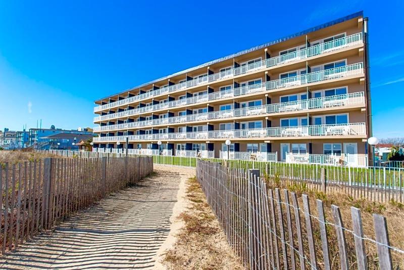 Hilton Garden Inn Ocean City Oceanfront Экстерьер фото